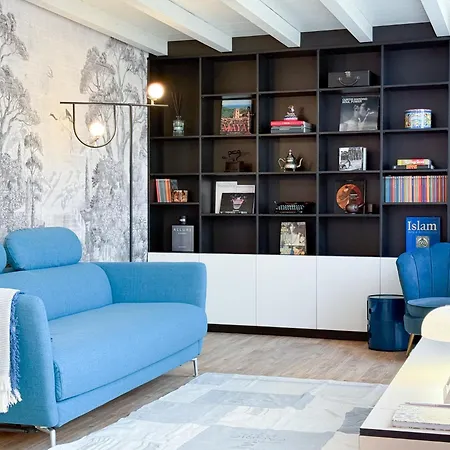 Not Your Average Stay!! Rock, & House