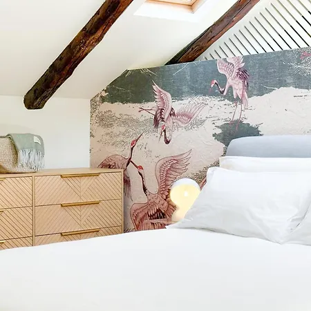 Not Your Average Stay!! Rock, & House * Como