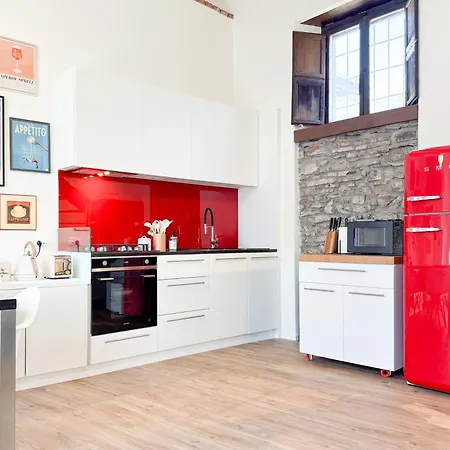 Apartment Not Your Average Stay!! Rock, & House *