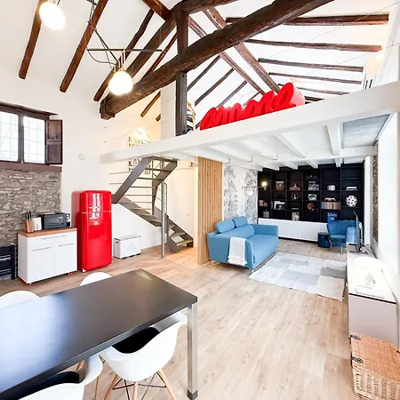Rock, & - Stylish Steps From The * Côme