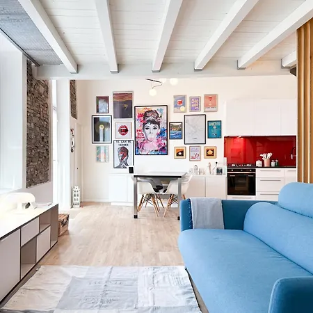 Not Your Average Stay!! Rock, & House Apartment *